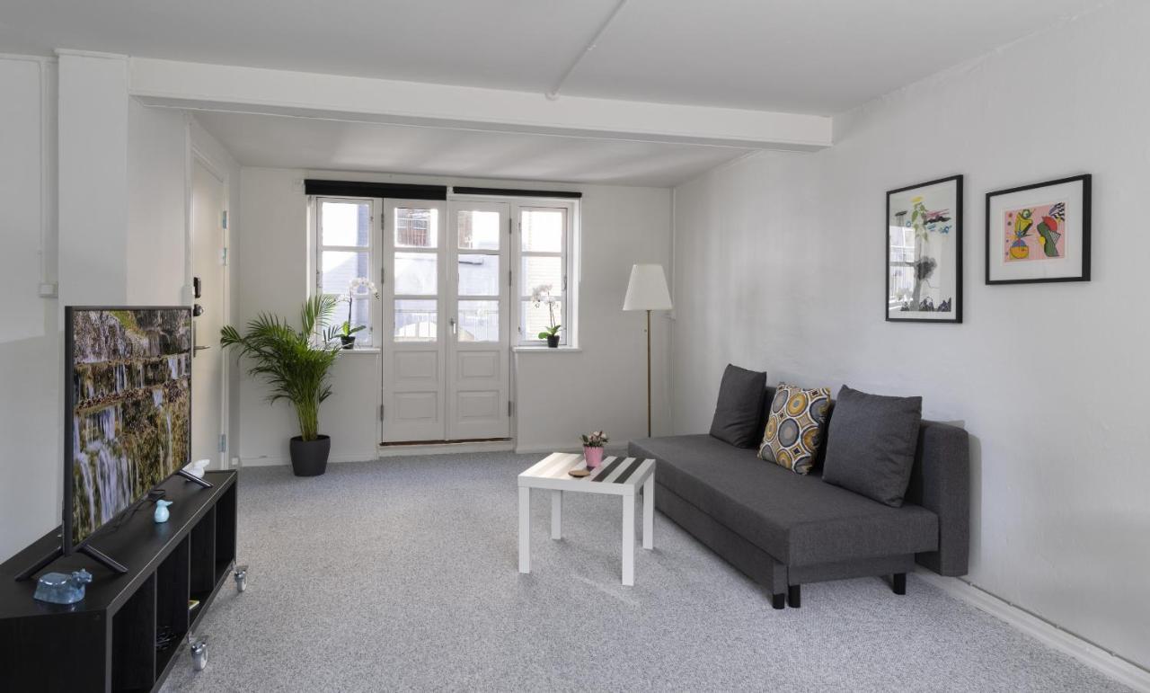 Aday - Apartment Suite 2 Aalborg Center Zewnętrze zdjęcie